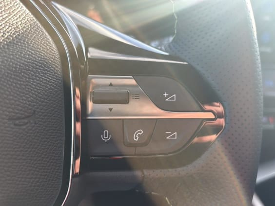 Peugeot 408 Hybrid 145 gt e-dcs6 Gris Sellenium E