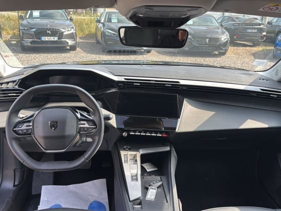 Peugeot 408 1.2 puretech 130 allure eat8 Noir