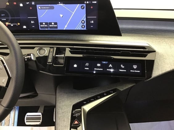 Peugeot 5008 Gt 1.2 HYBRID 145 Noir Perla