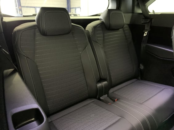 Peugeot 5008 Hybrid 145 e-DCS6 GT Bleu Obsession / Toit Noir