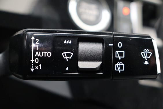 Peugeot 5008 Allure Hybrid 145 e-DCS6 Grey