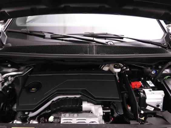 Peugeot 5008 145 e-DCS6  HYBRID GT 7PL Gris