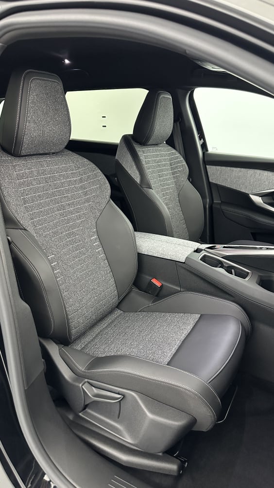 Peugeot 5008 5008 III 1.2 Hybrid 145ch Allure e-DCS6 Noir Perla Nera