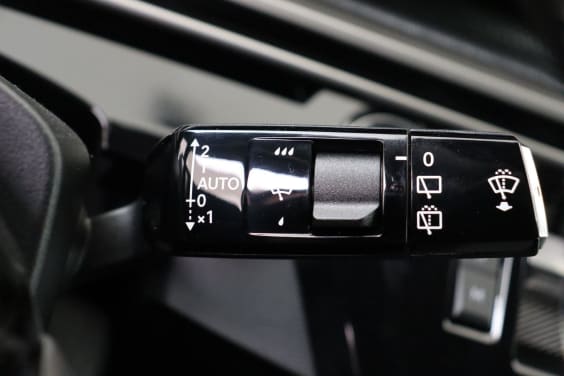 Peugeot 5008 GT Hybrid 145 hp e-DSC6 Grey