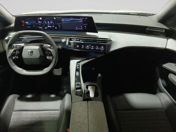 Peugeot 5008 Hybrid 136 e-DCS6 Allure Noir Perla Nera