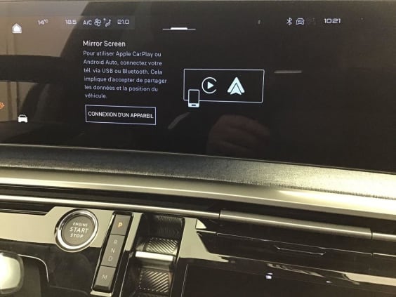 Peugeot 5008 Hybrid 145 e-DCS6 GT gris artense