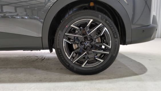 Peugeot 5008 HYBRID 145CH E-DCS6 GT Gris Titane / Toit Noir