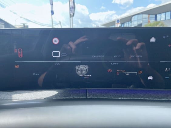 Peugeot 5008 HYBRID 145CH E-DCS6 GT Noir Perle Metal