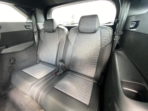 Peugeot 5008 Hybrid 145 allure e-dcs6 Noir