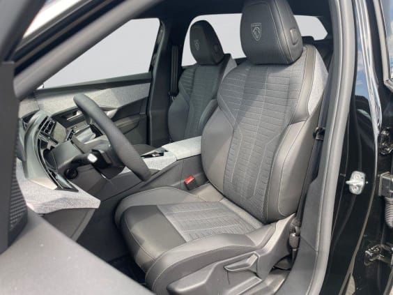 Peugeot 5008 HYBRID 145CH E-DCS6 GT Noir Perle Metal