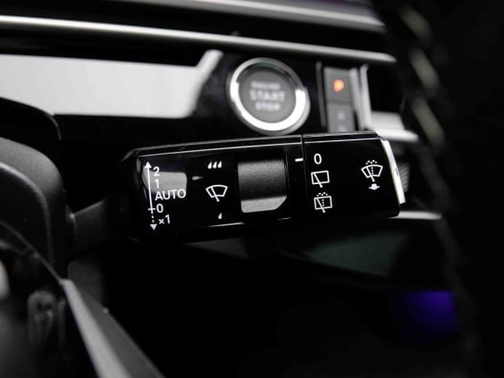 Peugeot 5008 Hybrid 145 e-DCS6 GT Blanc