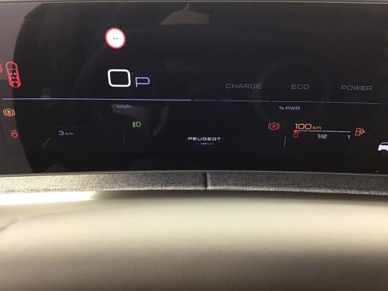 Peugeot 5008 Gt 1.2 HYBRID 145 Gris Titane