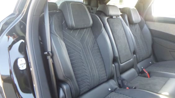 Peugeot 5008 HYBRID 145CH E-DCS6 GT Noir Perla Nera