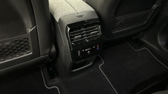 Peugeot 5008 5008 III 1.2 Hybrid 145ch GT e-DCS6 Noir Perla Nera
