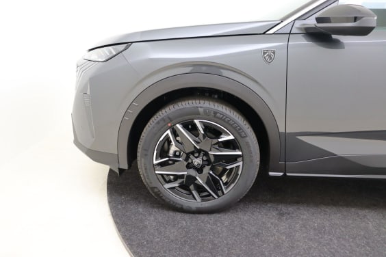 Peugeot 5008 GT Hybrid 145 hp e-DSC6 Grey