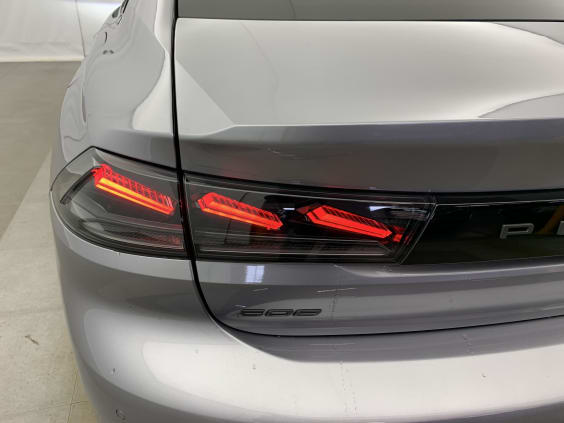Peugeot 508 Hybrid 225 e-EAT8 Allure Gris Artense