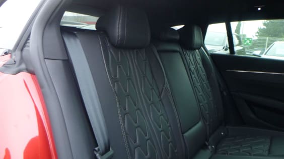 Peugeot 508 SW PureTech 130 ch S&S EAT8 GT Rouge Elixir