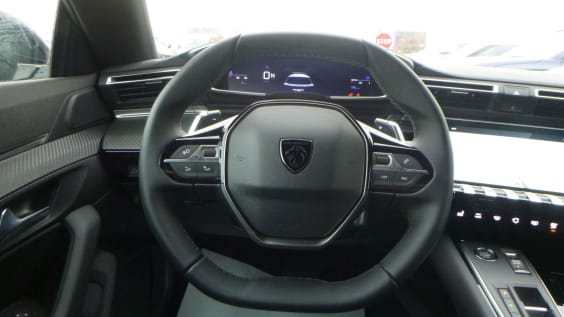 Peugeot 508 SW PureTech 130 ch S&S EAT8 Allure Rouge Ultimate