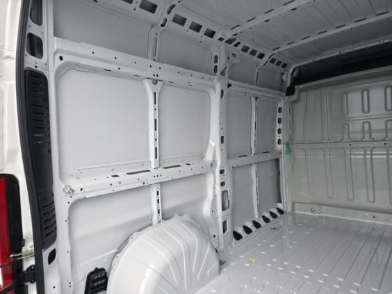 Peugeot Boxer 3.3t L2H2 Fourgon tolé 2.2 HDi - 140 Blanc