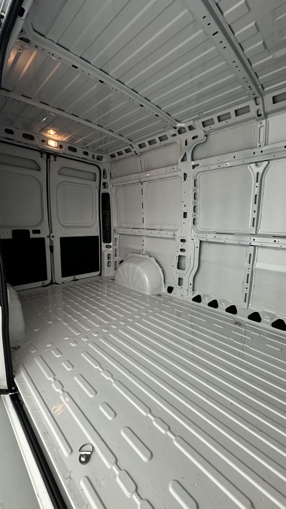Peugeot Boxer BOXER L2H2 3.5 2.2 BlueHDi 140ch Blanc Icy