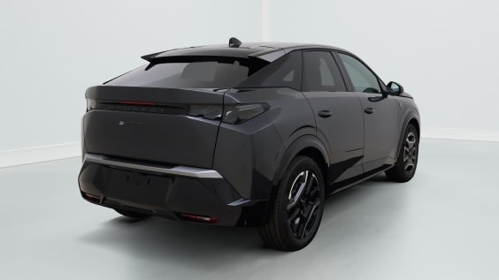 Peugeot E-3008 GT Electric 73 kWh 213 hp Grey