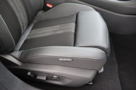 Peugeot E-408 58KWH 210CH GT Blue