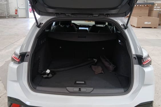 Peugeot Nouvelle 308 SW 308 SW BlueHDi 130ch S&S EAT8 GT Blanc Okénite