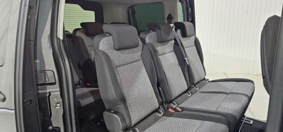 Peugeot Traveller Traveller M Diesel 180 ch Automatique Business Gris Titane