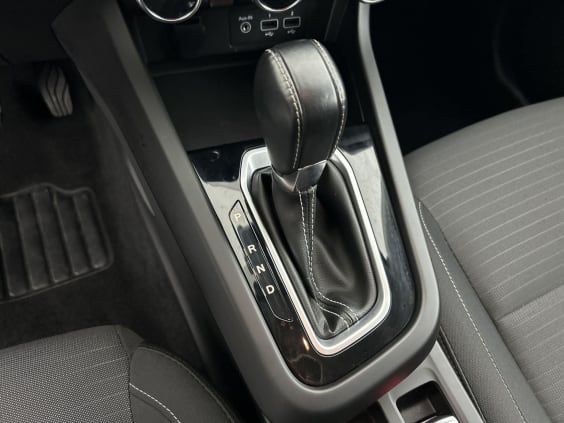 Renault Arkana mild hybrid 140 EDC FAP - 22 Evolution Gris
