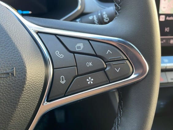 Renault CAPTUR Captur E-Tech full hybrid 145 ch Techno Bleu Iron Metal Toit Noir
