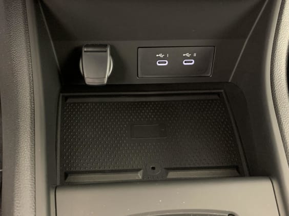 Renault CAPTUR E-Tech full hybrid 160 ch Evolution Noir Etoilé