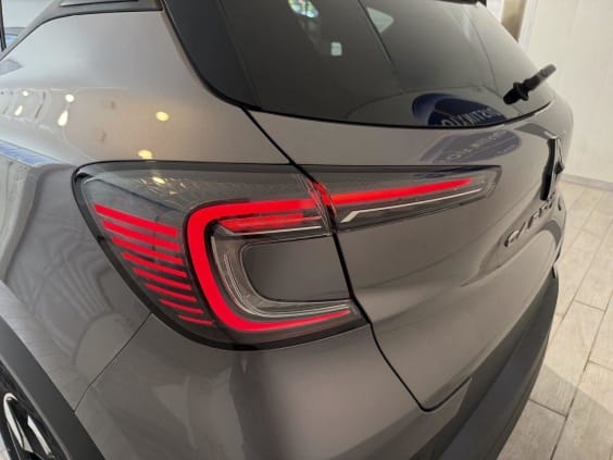 Renault CAPTUR Captur E-Tech full hybrid 145 ch Techno Gris Cassiopee Metal/Toit Gris