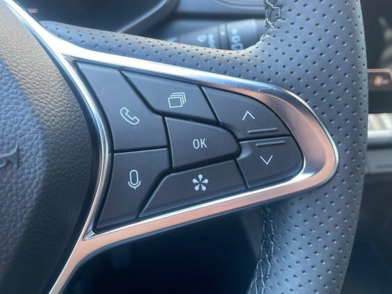 Renault CAPTUR Captur E-Tech full hybrid 145 ch Techno Noir Etoile Metal