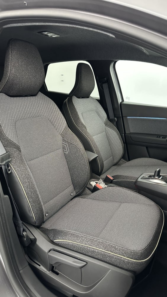 Renault CAPTUR Captur II 1.8 E-Tech full hybrid 160ch Techno Gris Cassiopée