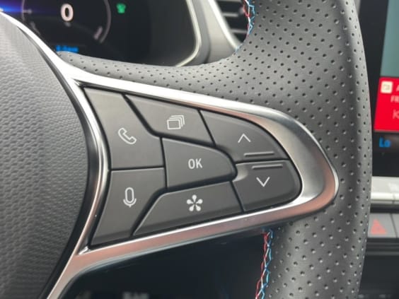 Renault CAPTUR II 1.8 e-tech full hybrid 160 esprit alpine Gris Cassiopee T/Noi