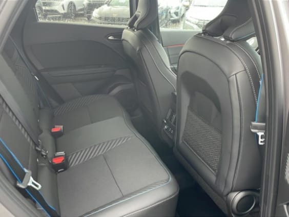 Renault CAPTUR II 1.8 e-tech full hybrid 160 esprit alpine Gris Cassiopee T/Noi