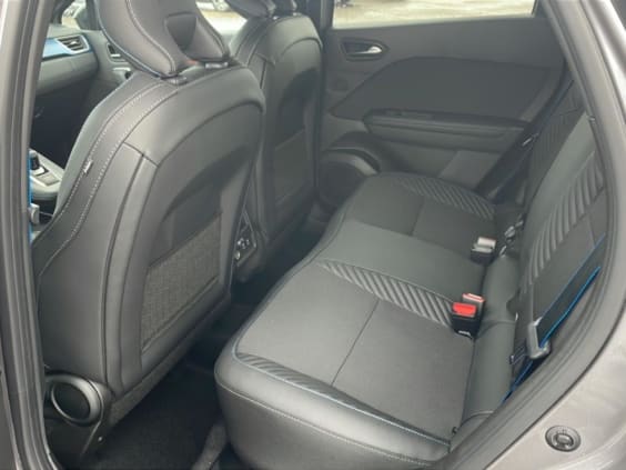 Renault CAPTUR II 1.8 e-tech full hybrid 160 esprit alpine Gris Cassiopee T/Noi