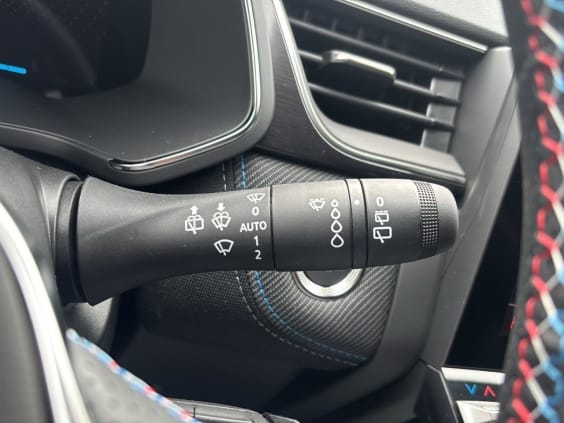 Renault CAPTUR II 1.8 e-tech full hybrid 160 esprit alpine Gris Cassiopee T/Noi