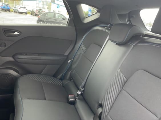 Renault CAPTUR II 1.8 e-tech full hybrid 160 esprit alpine Gris Cassiopee T/Noi