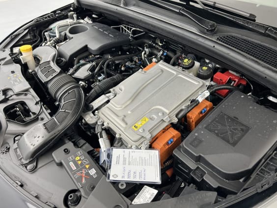 Renault Clio E-Tech full hybrid 145 Evolution noir