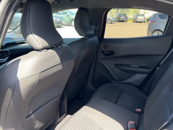 Renault CLIO VI 1.2 tce 115 techno edc noir