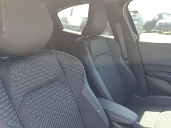 Renault CLIO VI 1.2 tce 115 techno edc noir