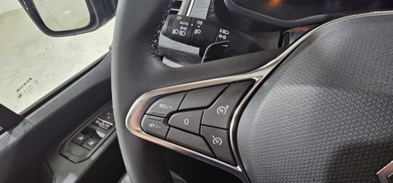Renault Trafic Trafic Blue dCi 170 auto Techno Noir Midnight