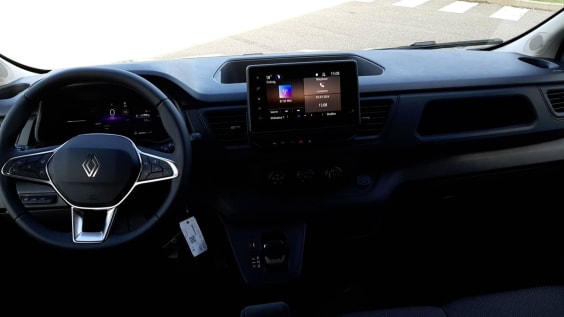 Renault TRAFIC CABINE APPROFONDIE L2H1 3T BLUE DCI 150 AUTO ADVANCE Gris Highland
