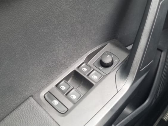 Seat Arona 1.0 tsi 115 copa dsg7 Gris Magnetique T/No