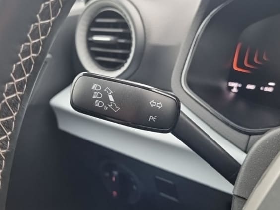 Seat Arona 1.0 tsi 115 copa dsg7 Gris Magnetique T/No