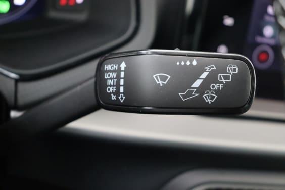 Seat Arona FR Edition 1,0 TSI 115 hp DSG7 White