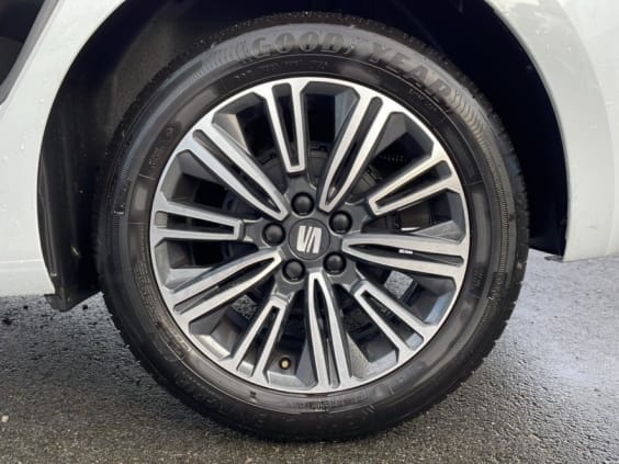 Seat IBIZA 1.0 tsi 95 copa Blanc Nevada