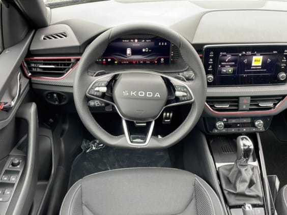 Skoda Kamiq 1.0 tsi evo 2 116 monte carlo dsg7 Noir