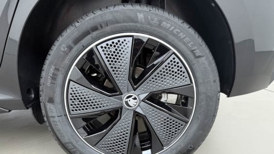 Skoda Kamiq Kamiq 1.5 TSI Evo 2 150 ch DSG7 ACT Monte Carlo Noir Magic Nacré